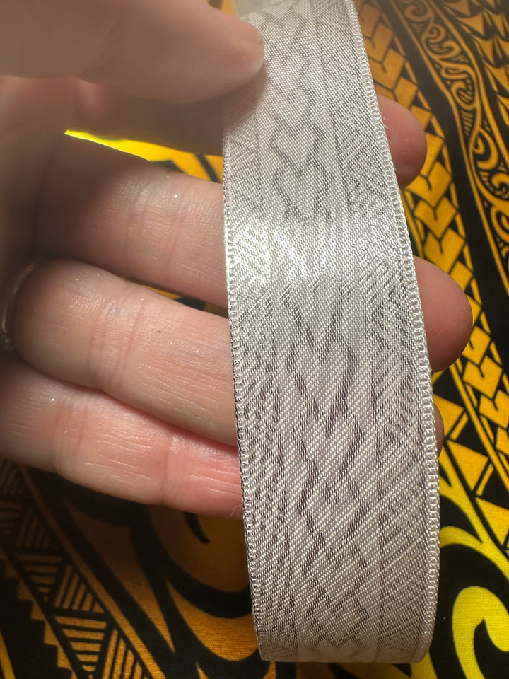 7/8” Silver On White Ribbon 10 Yards