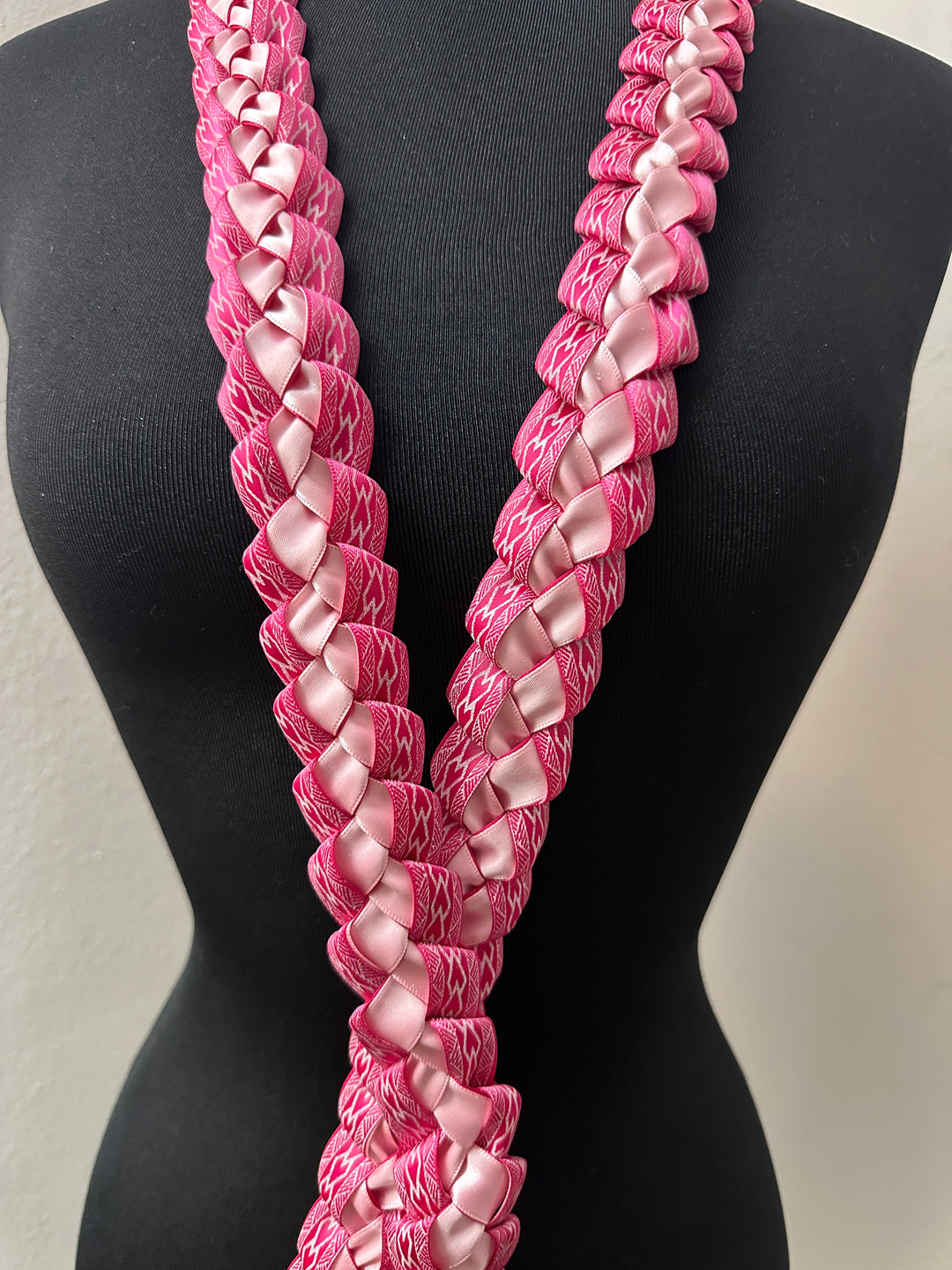 Hot Pink & Pink Printed Ribbon Lei