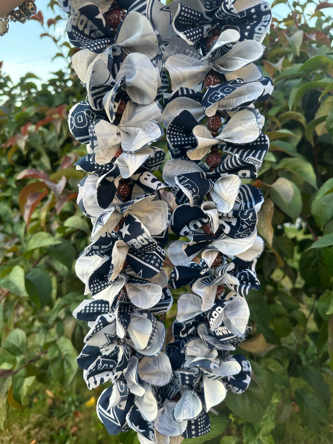 Dallas Cowboy Forever Fabric Lei with beads