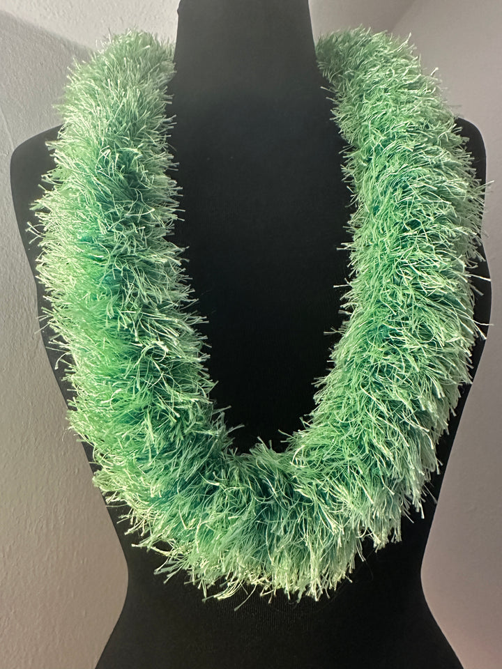 Kelly and Light Green Eyelash Yarn Lei