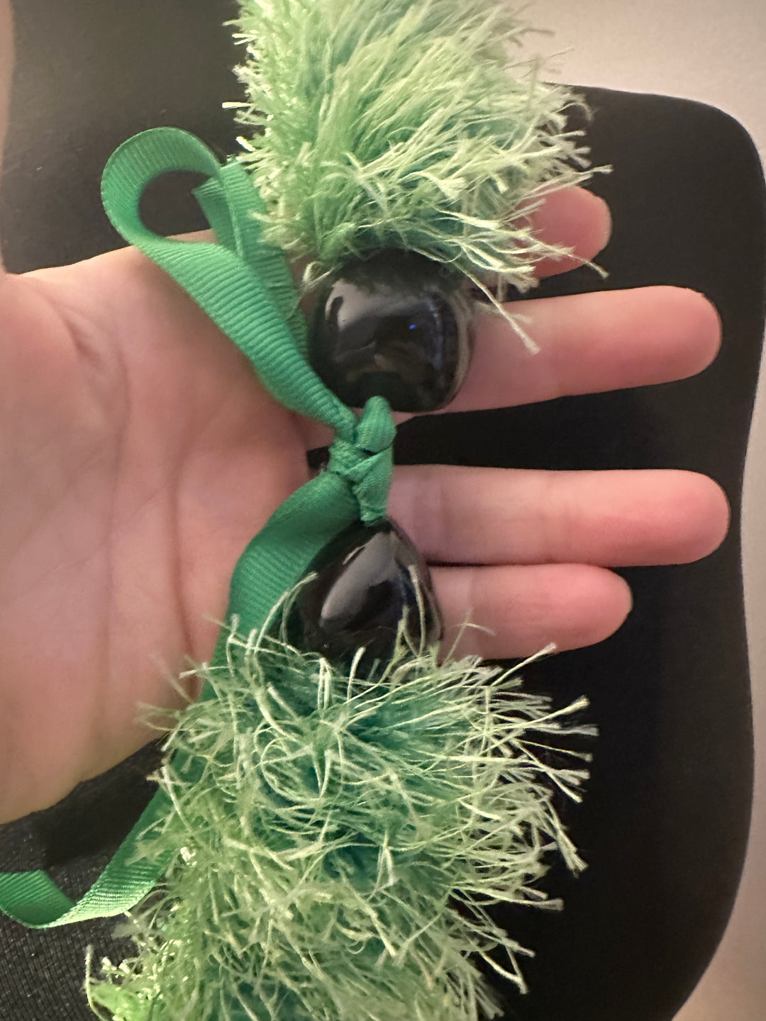 Kelly and Light Green Eyelash Yarn Lei