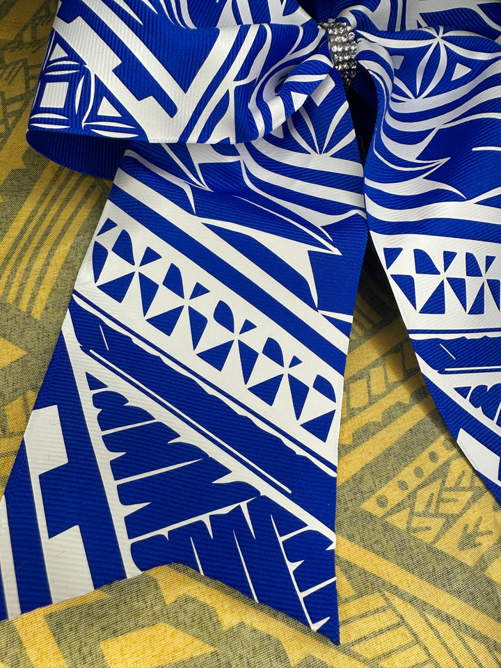 Blue Bow White Tribal