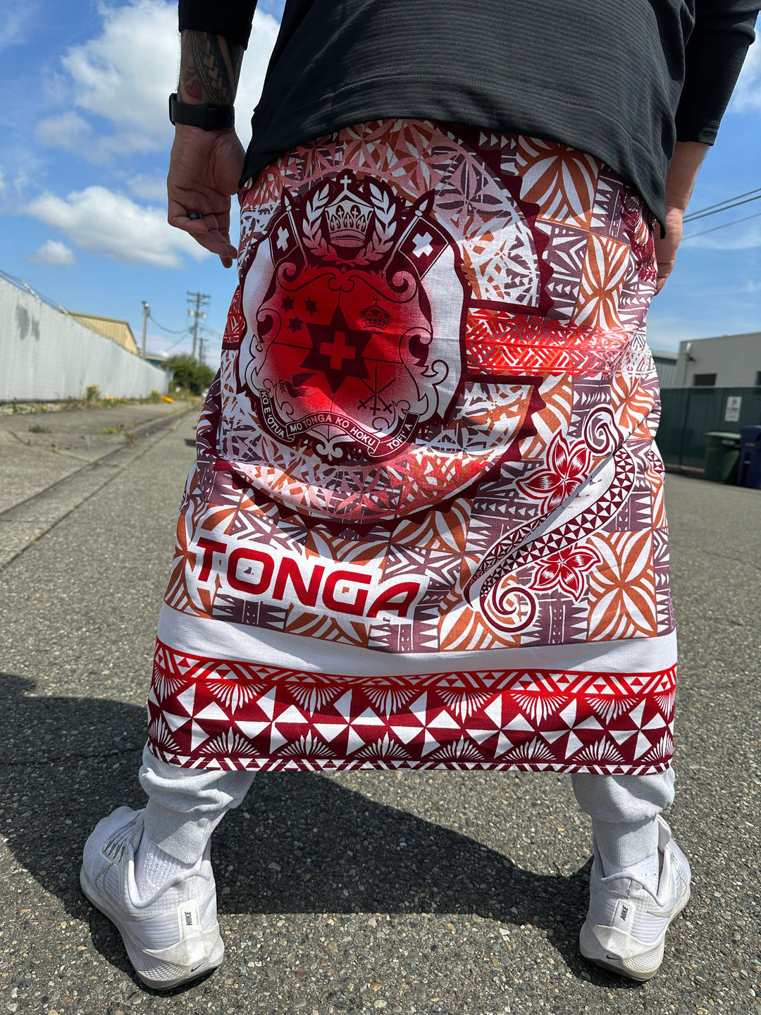 Tonga (Maroon)